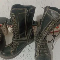 چکمه.کفش|کیف، کفش، کمربند|مشهد, دریادل|دیوار