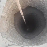 حفاری چاه و چاله کنی و بازسازی تخریب و..‌.