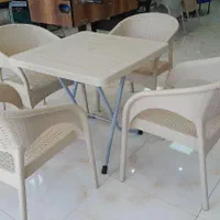 صندلی پلاستیکی حصیری غذا خوری باغ arghavan/کرج|میز و صندلی غذاخوری|چهارباغ, |دیوار