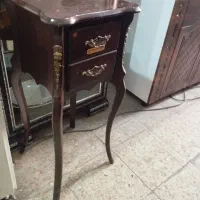 کنسول و میزتلفن