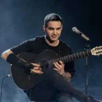 2 عدد بلیط کنسرت محسن یگانه(پنج شنبه).