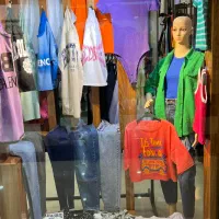 اجاره مغازه پاساژ مریم|اجارهٔ مغازه و غرفه|شاهینشهر, حافظ شمالی|دیوار