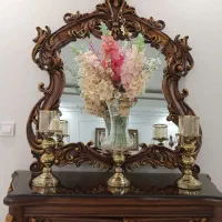 شمعدان و گلدان