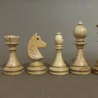 مهره شطرنج چوبی