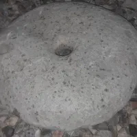 سنگ اسیاب|جواهرات|گنبد کاووس, |دیوار