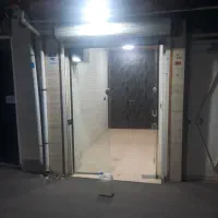 فروش فوری مغازه 8متری بر اصلی عاشوری|فروش مغازه و غرفه|رشت, آب و برق|دیوار