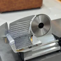 دستگاه کالباس بر خانگی هنریچ