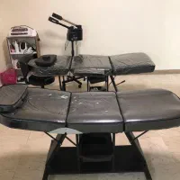 تخت مژه و صندلی چرخدار و پاف