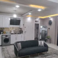 آپارتمان نقلی /طبقه سوم/بازسازی شده/ خوش نقشه