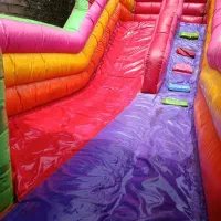 اسباب بازی و تجهیزات خانه‌بازی