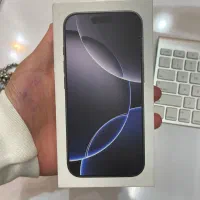 ۱۶ پرو