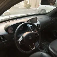 کوییک اتومات مدل 1401|خودرو سواری و وانت|تهران, حسین‌آباد|دیوار