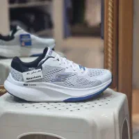 کفش اورجینال Skechers Max Cushioning