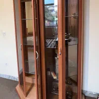 ویترین اینه دار