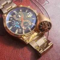 یک عدد انگشتر ثابت با ساعت تک متوره سالم