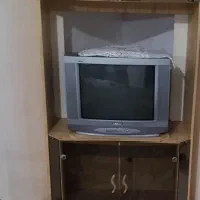 میز تلوزیون با تلوزیون سامسونگ