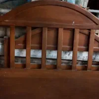 تختخواب یکنفره تا حدی رایگان