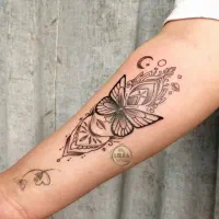 اجرای تخصصی تاتو بدن ویژه بانوان فقط 150 تومان