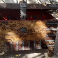 صندوق قدیمی با روکش پوست
