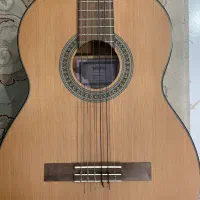 گیتار کلاسیک سانچز GLC110 اندونزی درحد نو|گیتار، بیس، امپلیفایر|گرگان, |دیوار