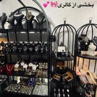 فروش مانکن واستندهای طلاوبدلیجات همراه بدلیجات و..