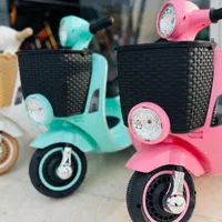 موتور شارژی۲نفره سایز بزرگ(ماشین شارژی)|اسباب‌بازی بچه|شیراز, بازار|دیوار