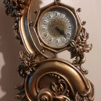 ساعت ایستاده طلایی مشکی|ساعت دیواری و تزئینی|اصفهان, برازنده|دیوار