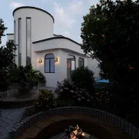 ساختمان نیمه ساز سانیچ فروشی|فروش خانه و ویلا|تفت, |دیوار