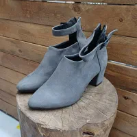 کفش و کالج تک سایز زنانه و مردانه|کیف، کفش، کمربند|نظرآباد, رسالت|دیوار