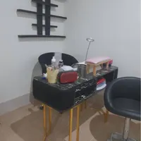 میز صندلی ناخن کار