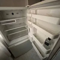 یخچال فریزر اسنوا سالم