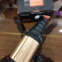 نور 250 ژول گودکس با پایه نگهدارنده نور بالای سر|دوربین عکاسی و فیلم‌برداری|محمدشهر, محمدشهر|دیوار