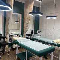 ناخنکار، مژه کار،رنگ کار و فیشیال کار حرفه ای|استخدام درمانی، زیبایی، بهداشتی|یزد, |دیوار