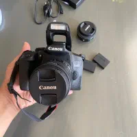 دوربین 850d کانن ( دو لنز و دو باطری اضافه)