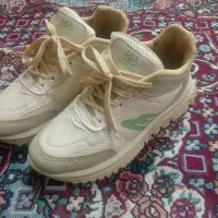 کفش زنانه کرم رنگ سایز۳۹