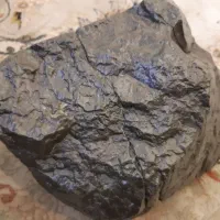 شهاب سنگ|کلکسیون اشیاء عتیقه|رشت, دروازه لاکان|دیوار