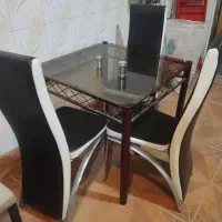 میز وصندلی