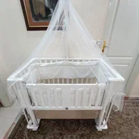 تخت خواب گهواره ای|تخت و صندلی بچه|تهران, پرستار|دیوار