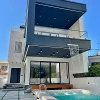 دوبلکس۳۴۰متری/استخرچهارفصل/ویو جنگل و کوه