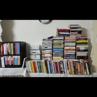 خرید کتاب و دفتر از درب منزل شما تسویه نقدی
