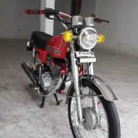 یک عددموتورهندا۱۲۵درحد