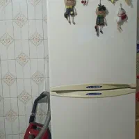 یخچال و فریزر سالم به علت نبودن جا بفروش می‌رسد