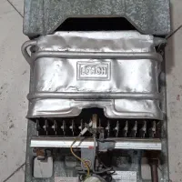 آبگرمکن دیواری دست دو در حد