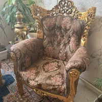 مبل سلطنتی ۷ نفره منبت‌کاری شده، بسیار شیک و تمیز
