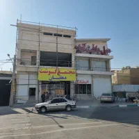 قصاب ماهر  صندوقدار  فروشنده