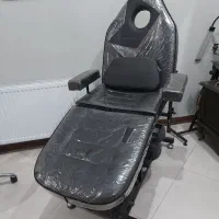 تخت تتو و ماساژ