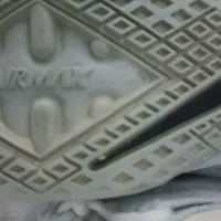 یک جفت کفش والیبال مارک نایک|کیف، کفش، کمربند|بهشهر, |دیوار