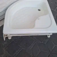 وان زیر دوشی