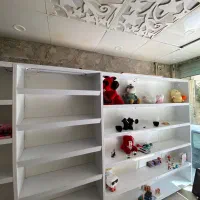 قفسه ویترین مغازه کم استفاده|کتابخانه، شلف، قفسه‌های دیواری|کرج, حصارک بالا|دیوار