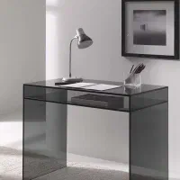 میز تمام شیشه‌ای شلف‌دار